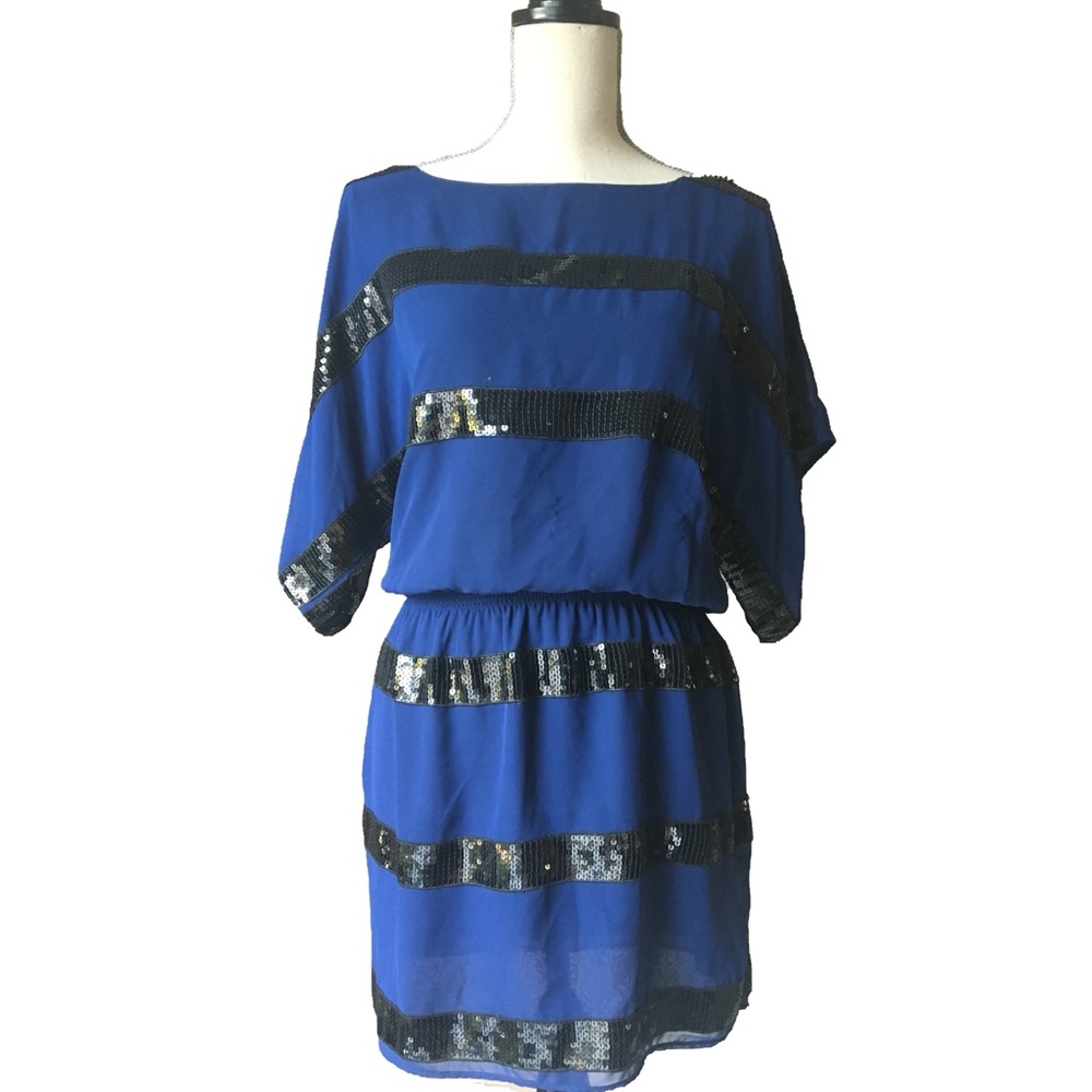 ☀️4/25 Jessica Simpson Sequin Striped Dress, Small